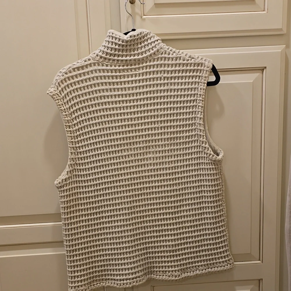 Mod-O-Doc Cotton Vest and Pant Set. - Picture 3 of 11